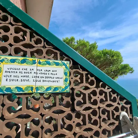 Apartment - Alveare Sul Blue Lerici