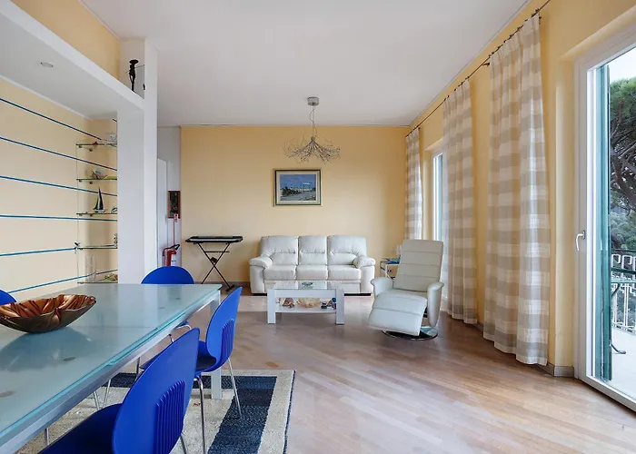 - Alveare Sul Blue Apartment Lerici